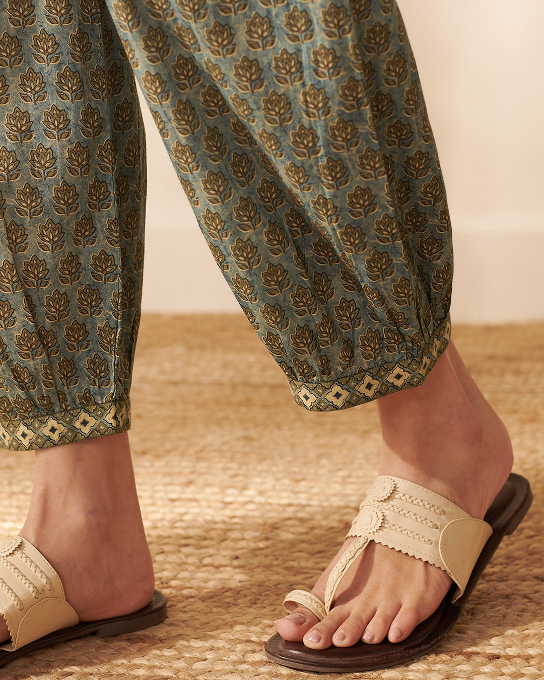 Rangrez Nasmina Blue Izhaar Pants