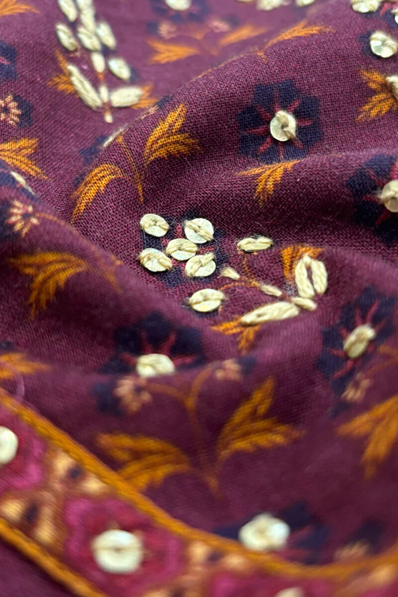 Surplus: Gauhar Yasmina Kurta