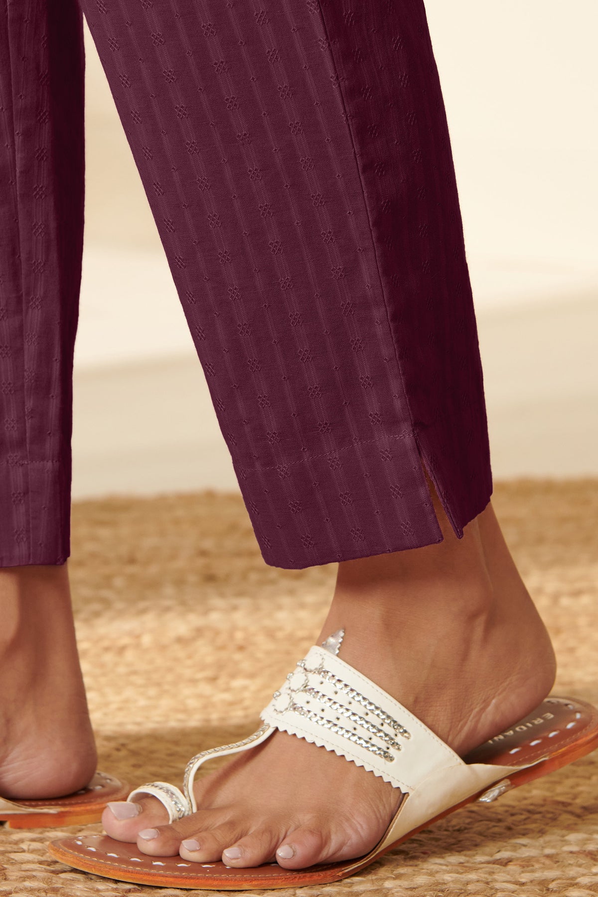 Roza Fariah Wine Narrow Pants