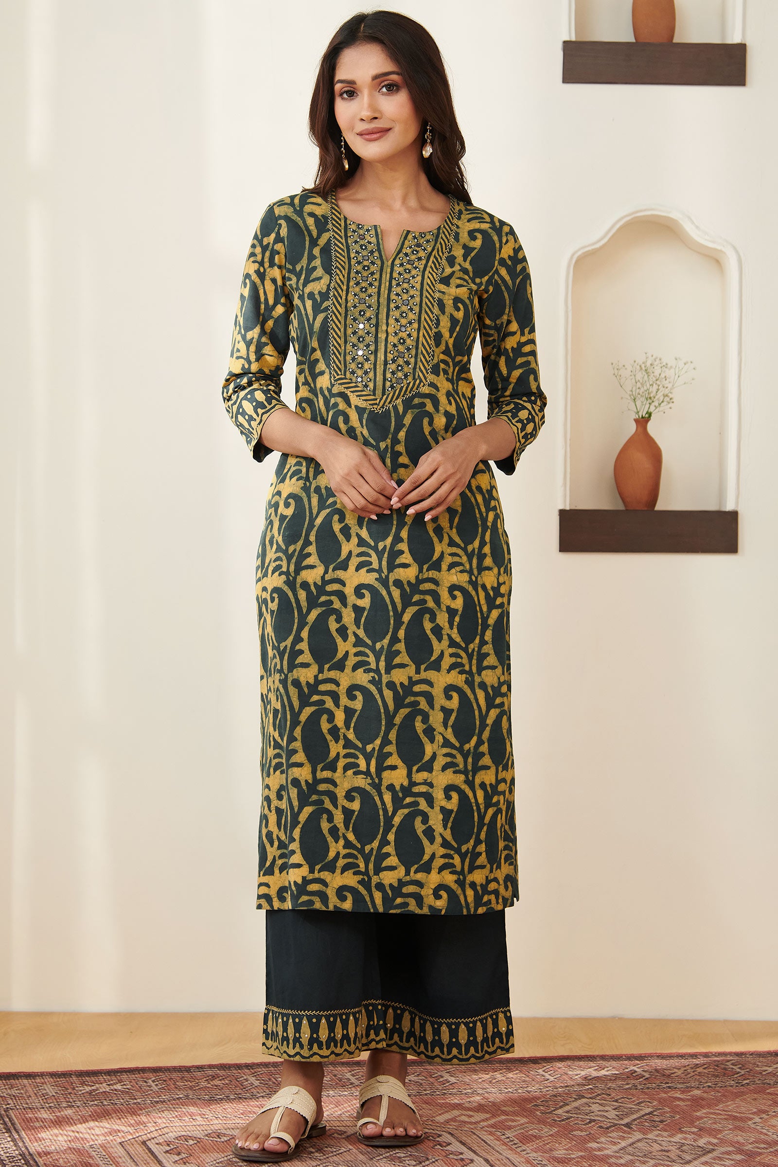 Sehra Zaira Kurta
