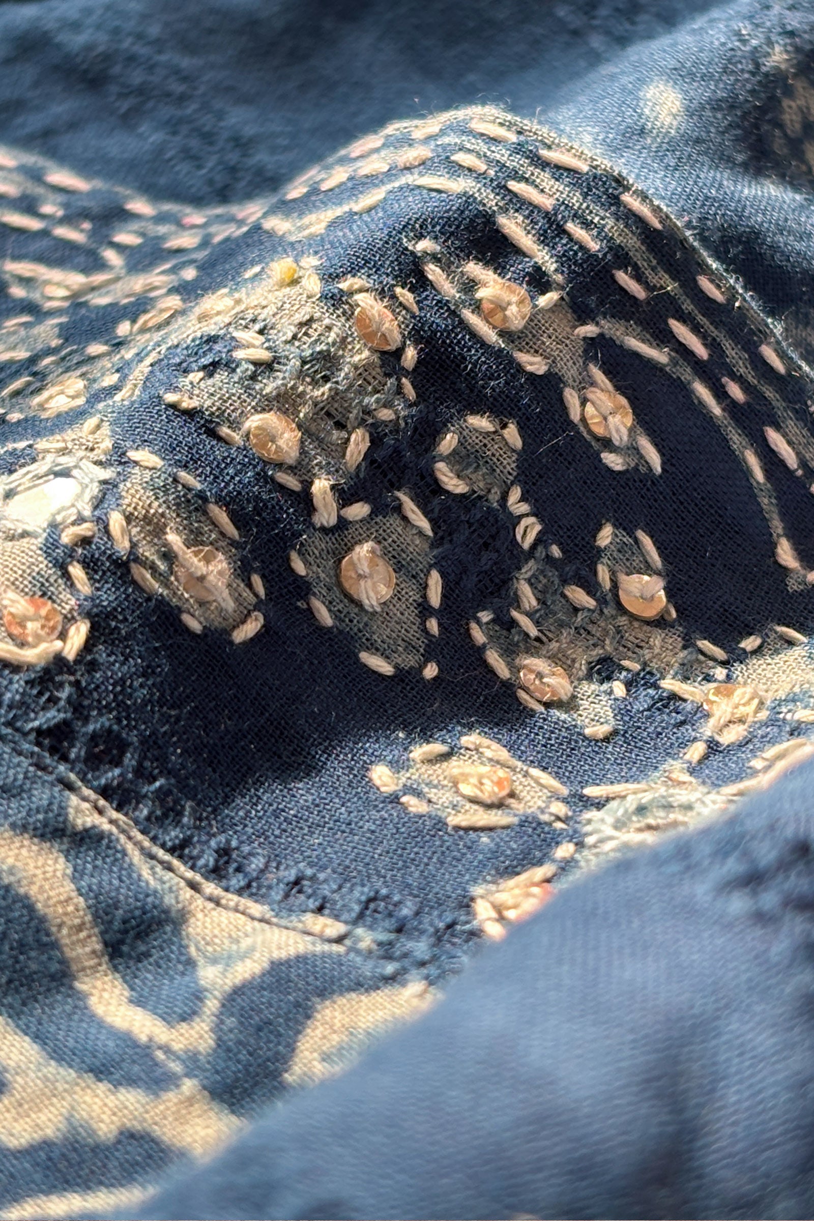 Surplus: Noor Rumaisa Akola Kurta