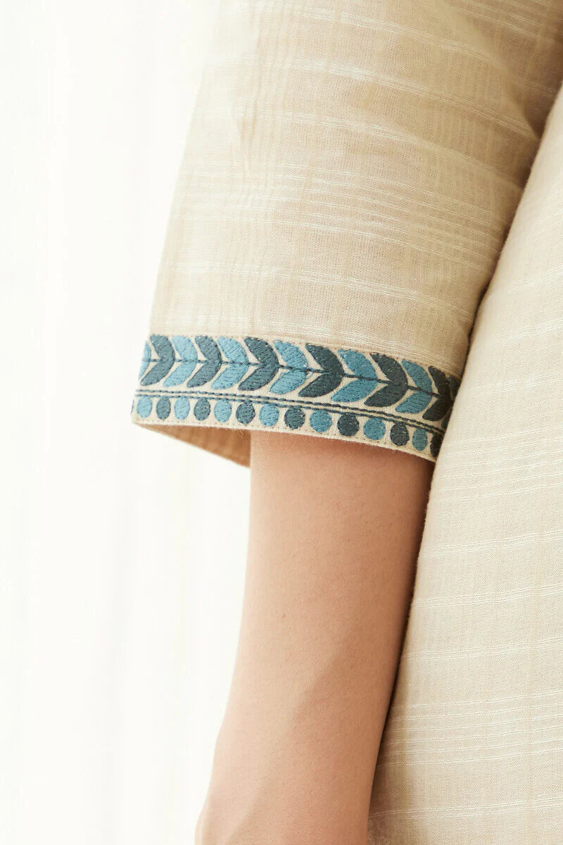 Rosheen Fairoz Kurta