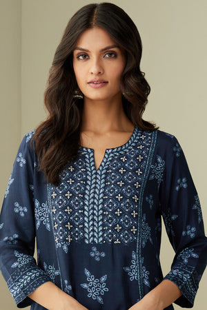 Gauhar Kainat Kurta