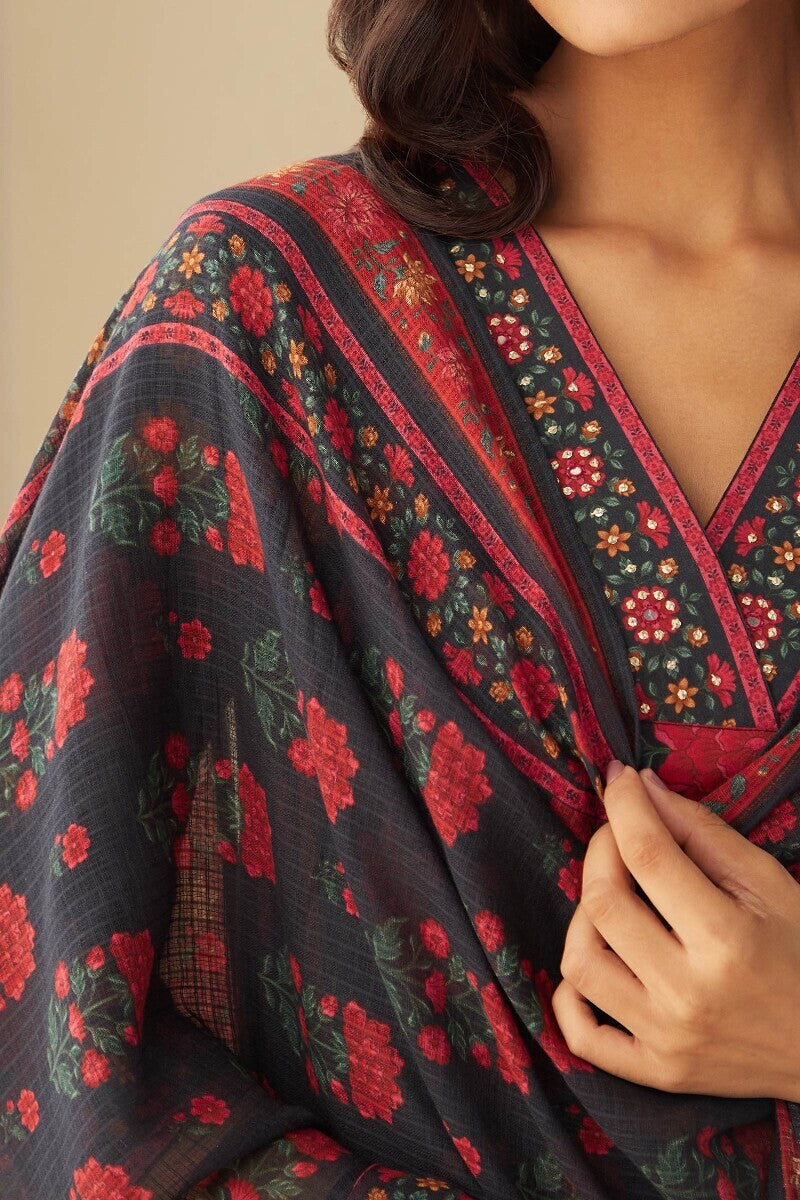 Mahnoor Mumtaz Dupatta