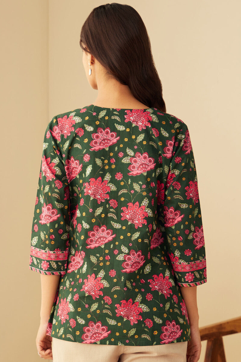 Gauhar Mahira Sanganeri Top