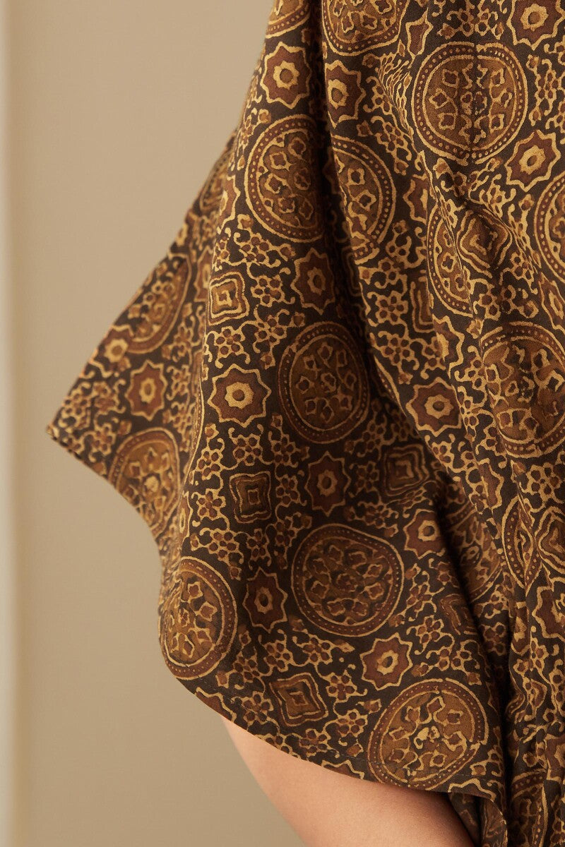 Sehra Ria Ajrak Kaftan