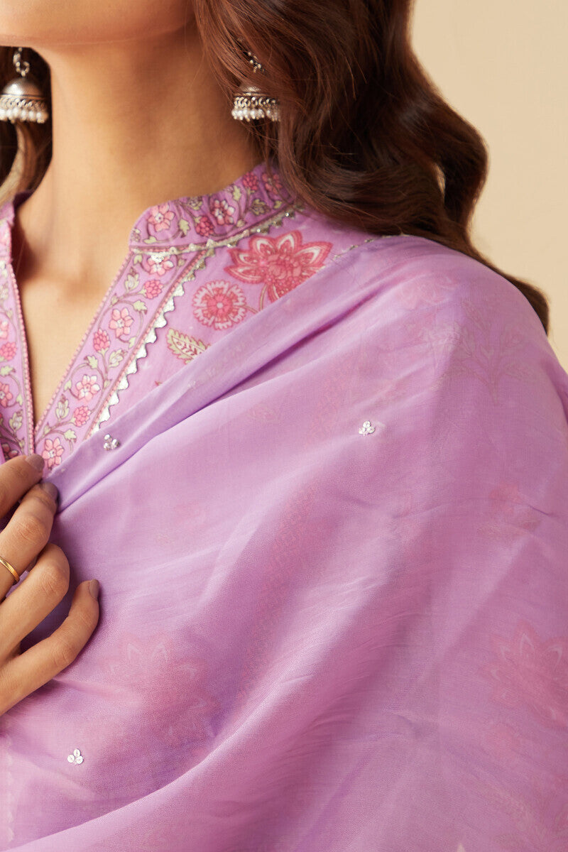 Rosheen Naira Dupatta