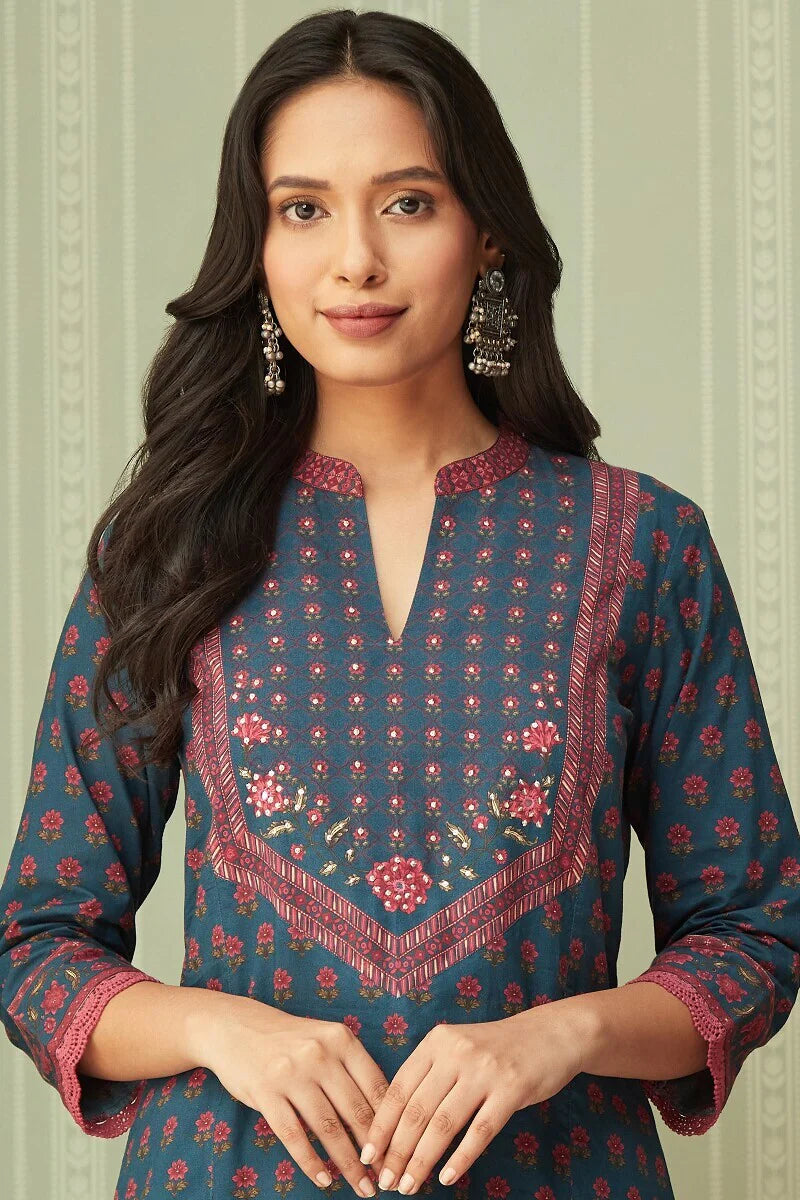 Mahnoor Nida Kurta