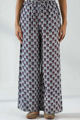 Nasrine Rehmat Akola Modal Farsi