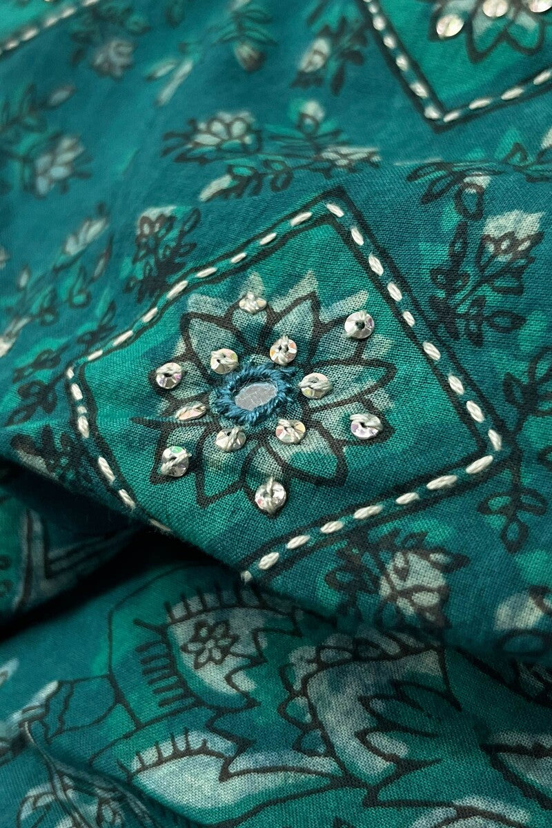 Sehra Faizah Akola Kurta