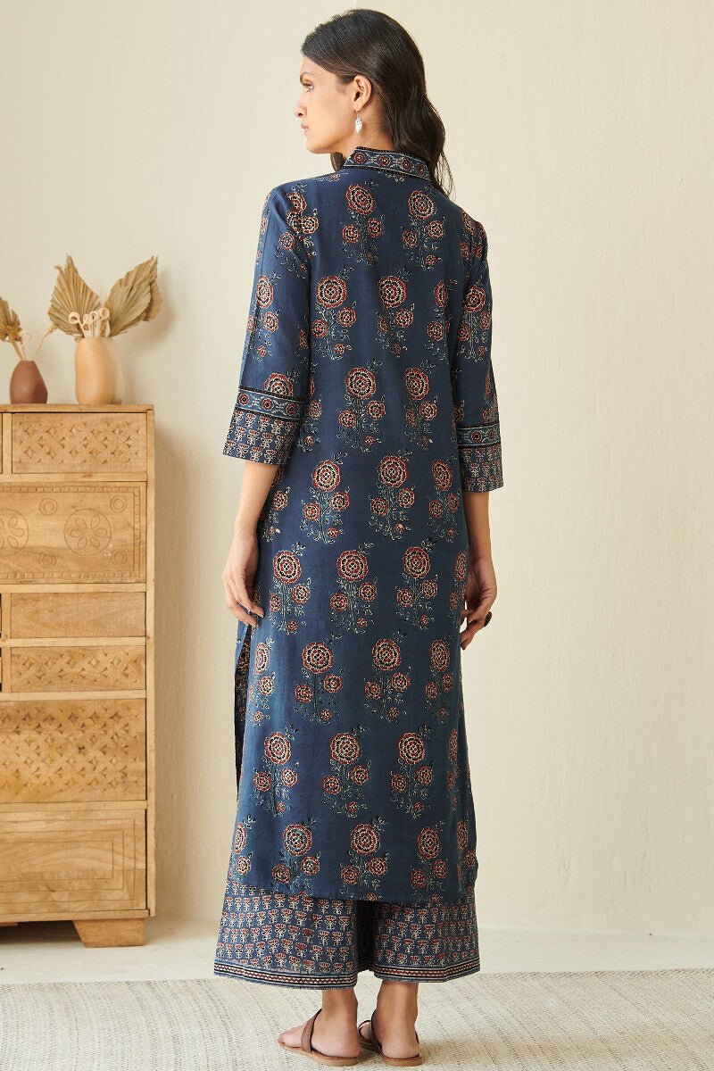 Sehra Zafina Ajrak Kurta