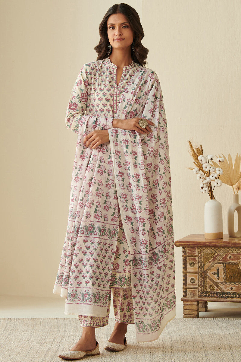 Gulshan Bagh Yasmina Sanganeri Kurta