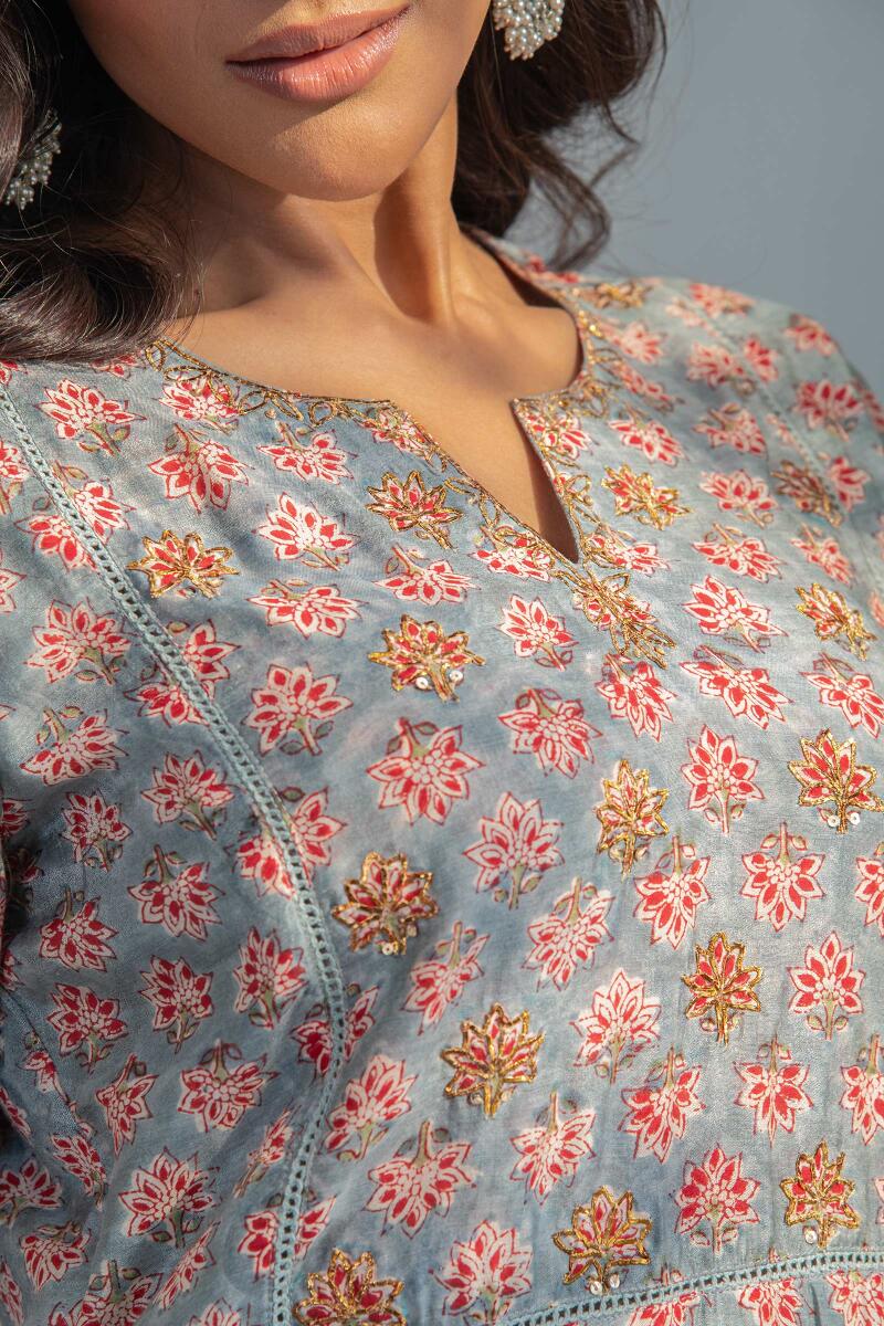 Nasrine Inaya Sanganeri Modal Kurta