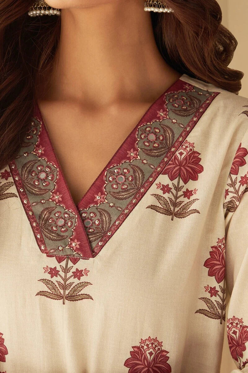 Mahnoor Sahira Kurta
