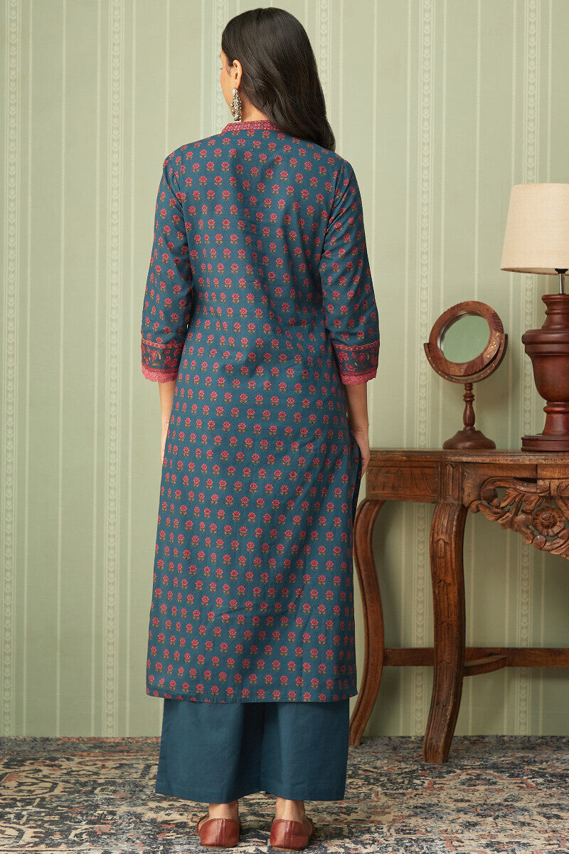 Mahnoor Nida Kurta