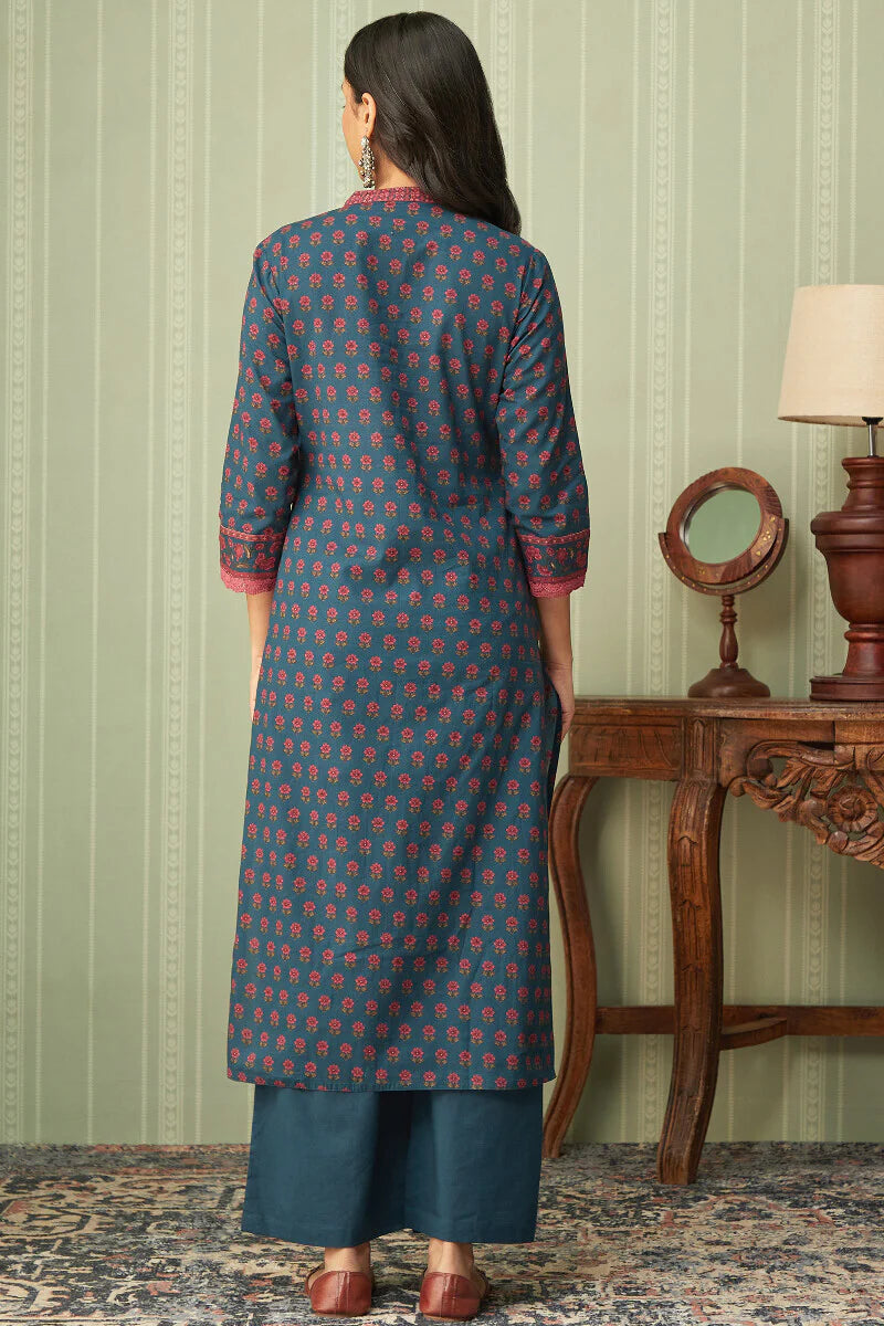 Mahnoor Nida Kurta
