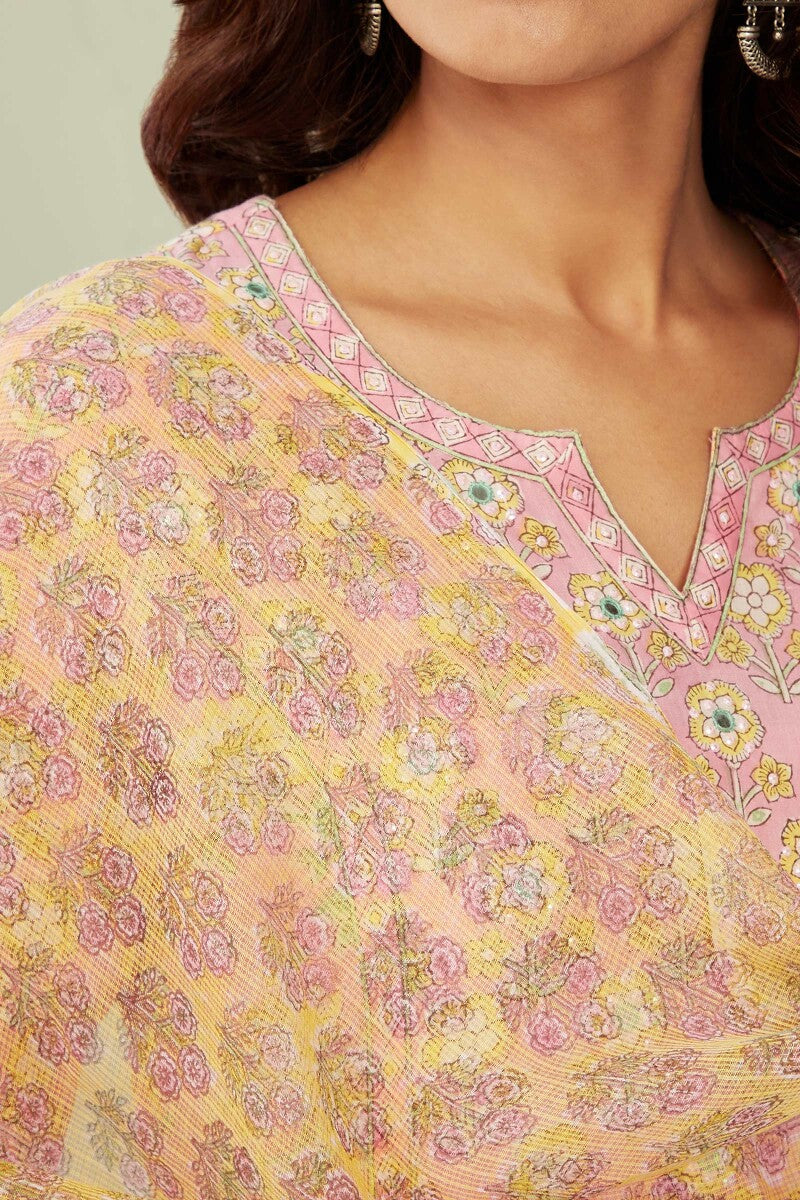 Gulshan Bagh Zahira Sanganeri Kota Dupatta
