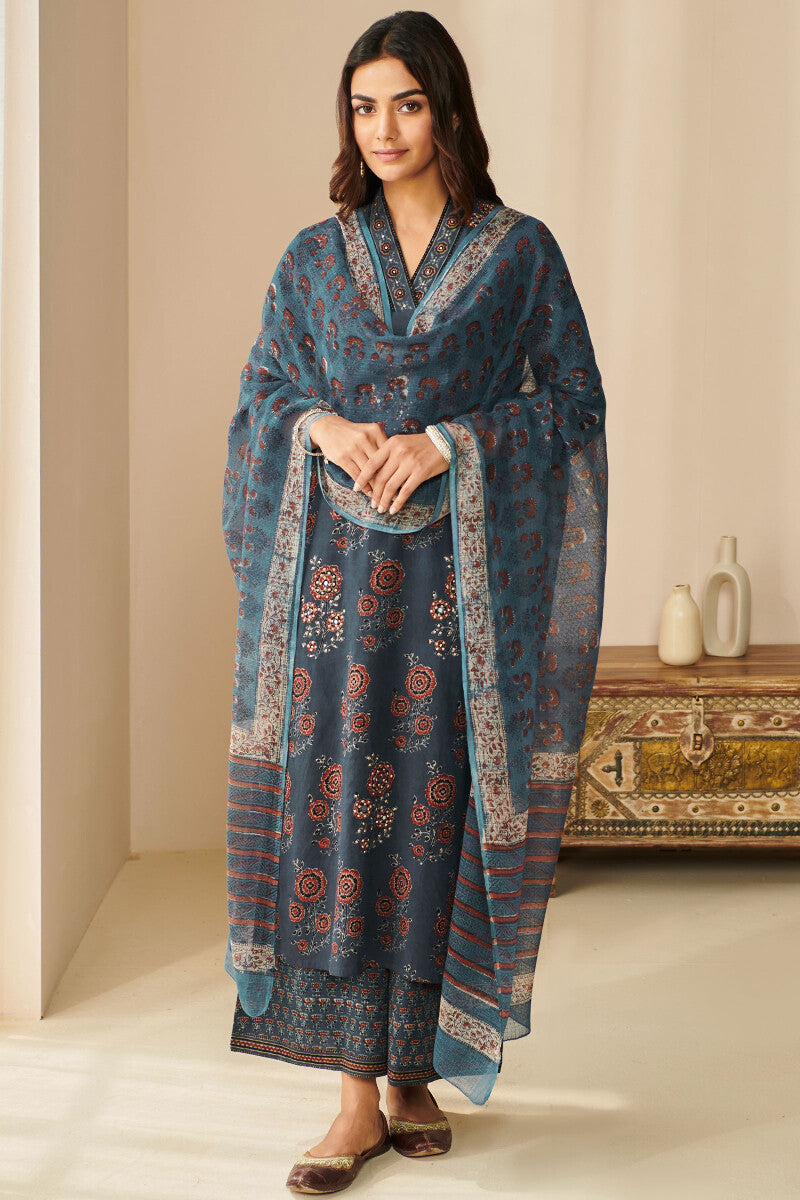 Sehra Zafina Ajrak Kurta
