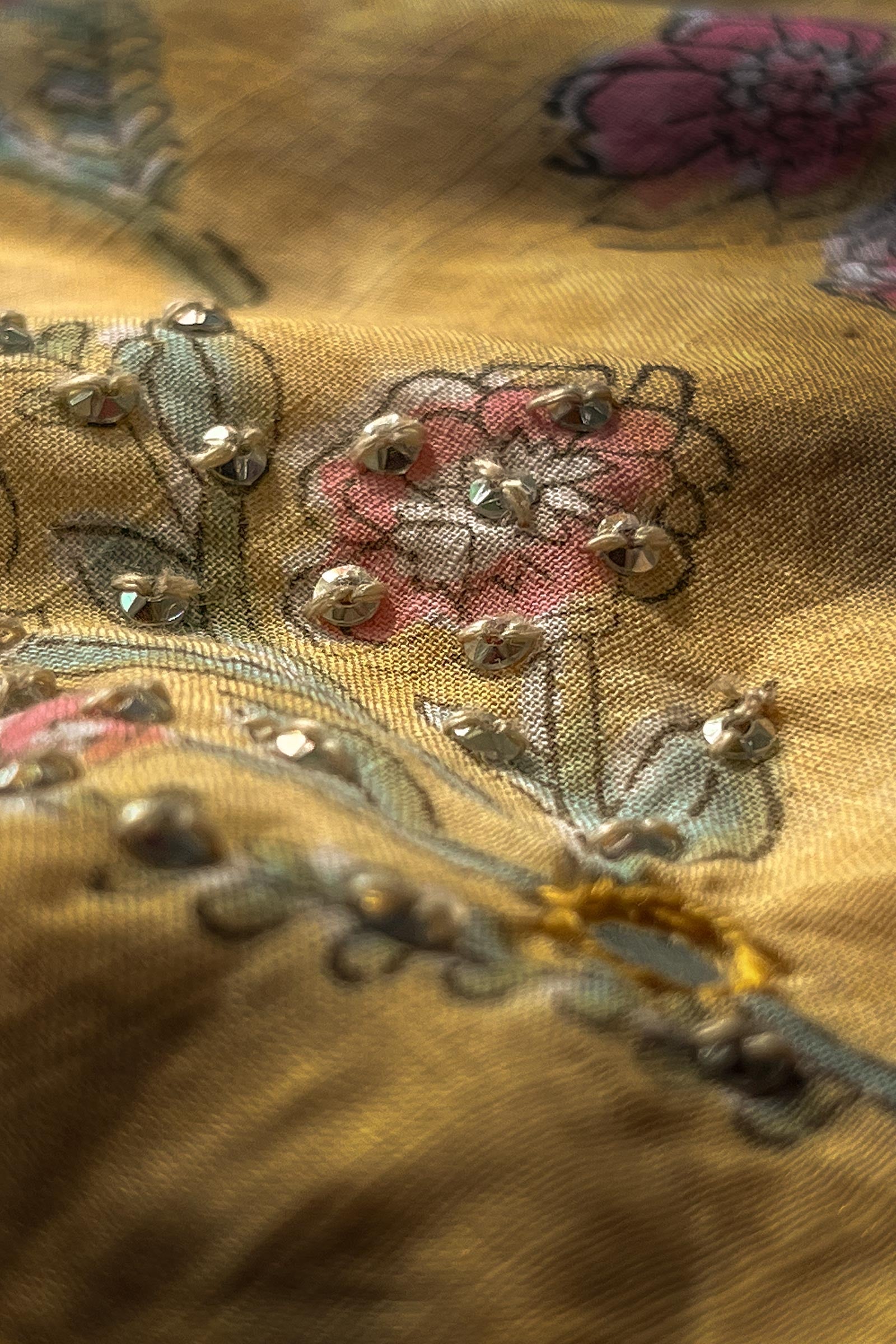 Surplus: Gulraiz Suhana Sanganeri Kurta