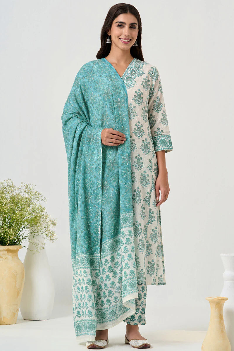 Surplus: Neelofar Aisha Dupatta