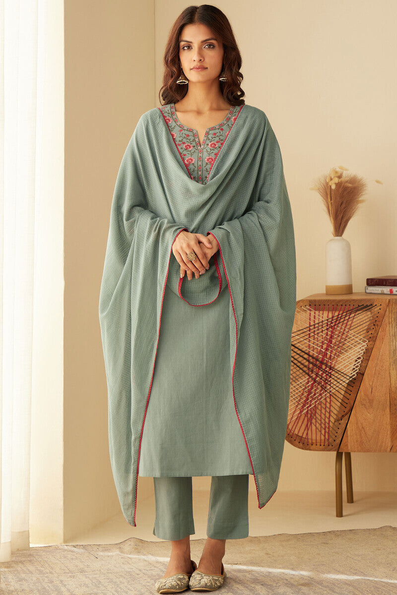 Roza Kainat Grey Dupatta