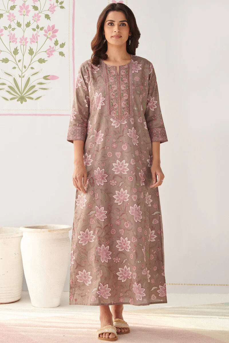 Surplus: Rosheen Sakina Kaftan