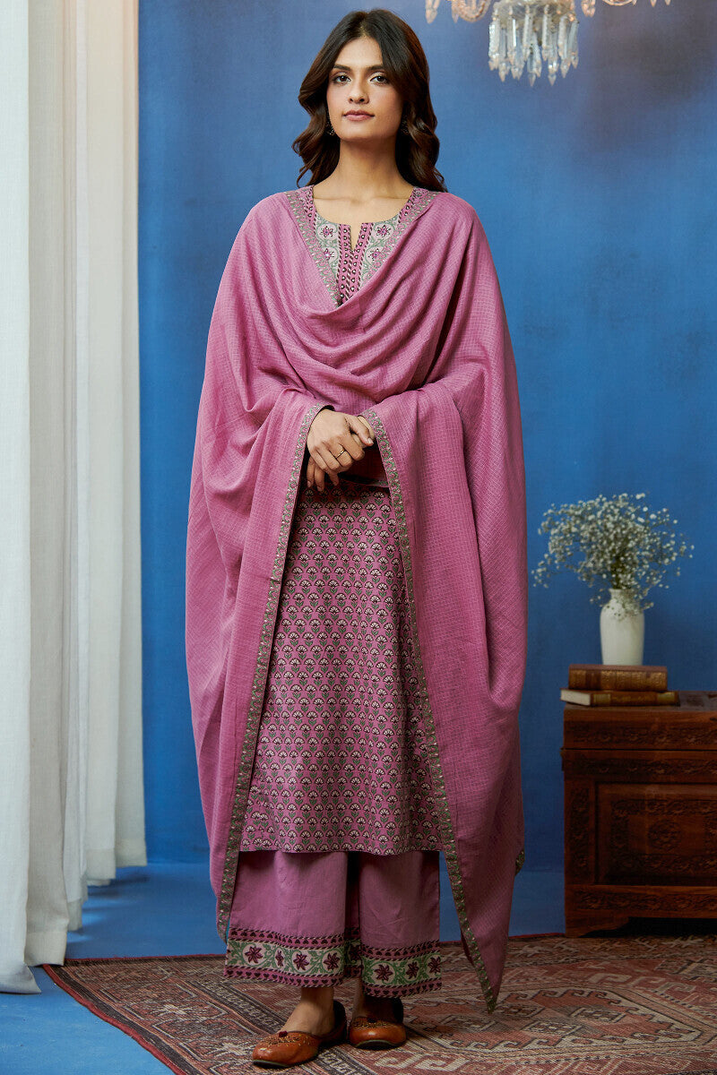 Mehreen Nazia Dupatta