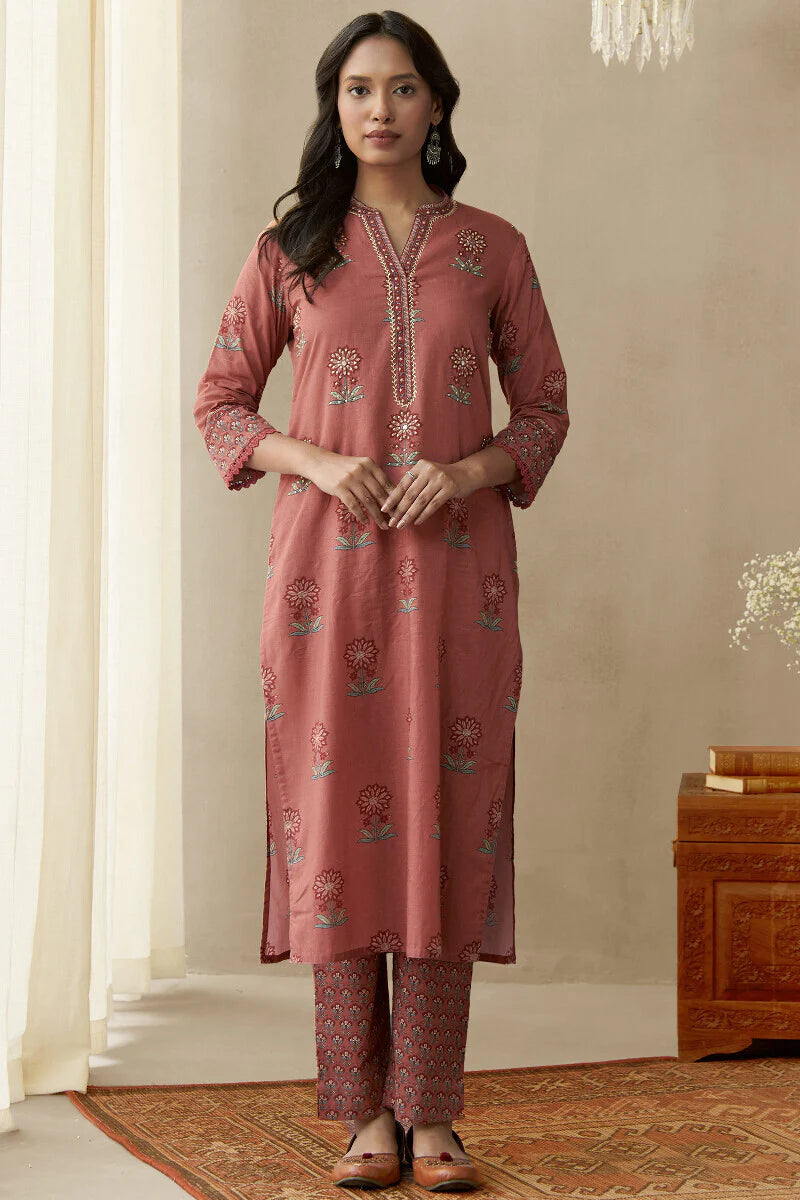 Surplus: Mahnoor Rabia Kurta