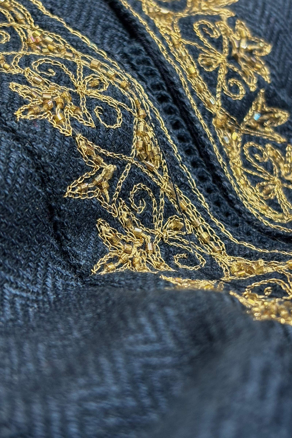 Surplus: Naadirah Gulnaz Faux Wool Kurta