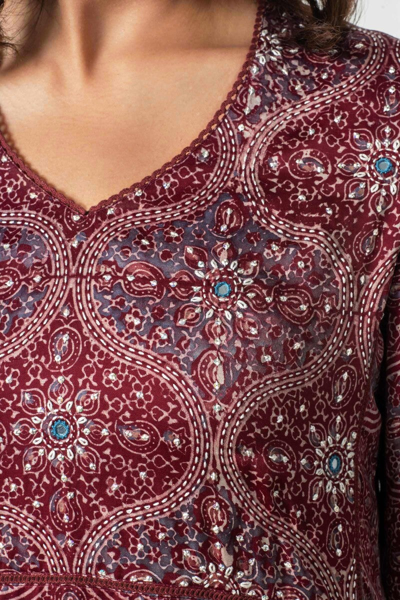 Zubeida Sareen Ajrak Modal Kurta