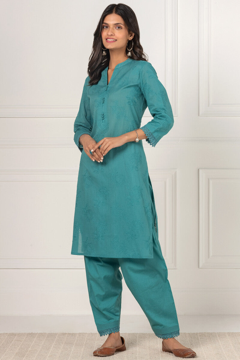 Falak Zeenat Kurta