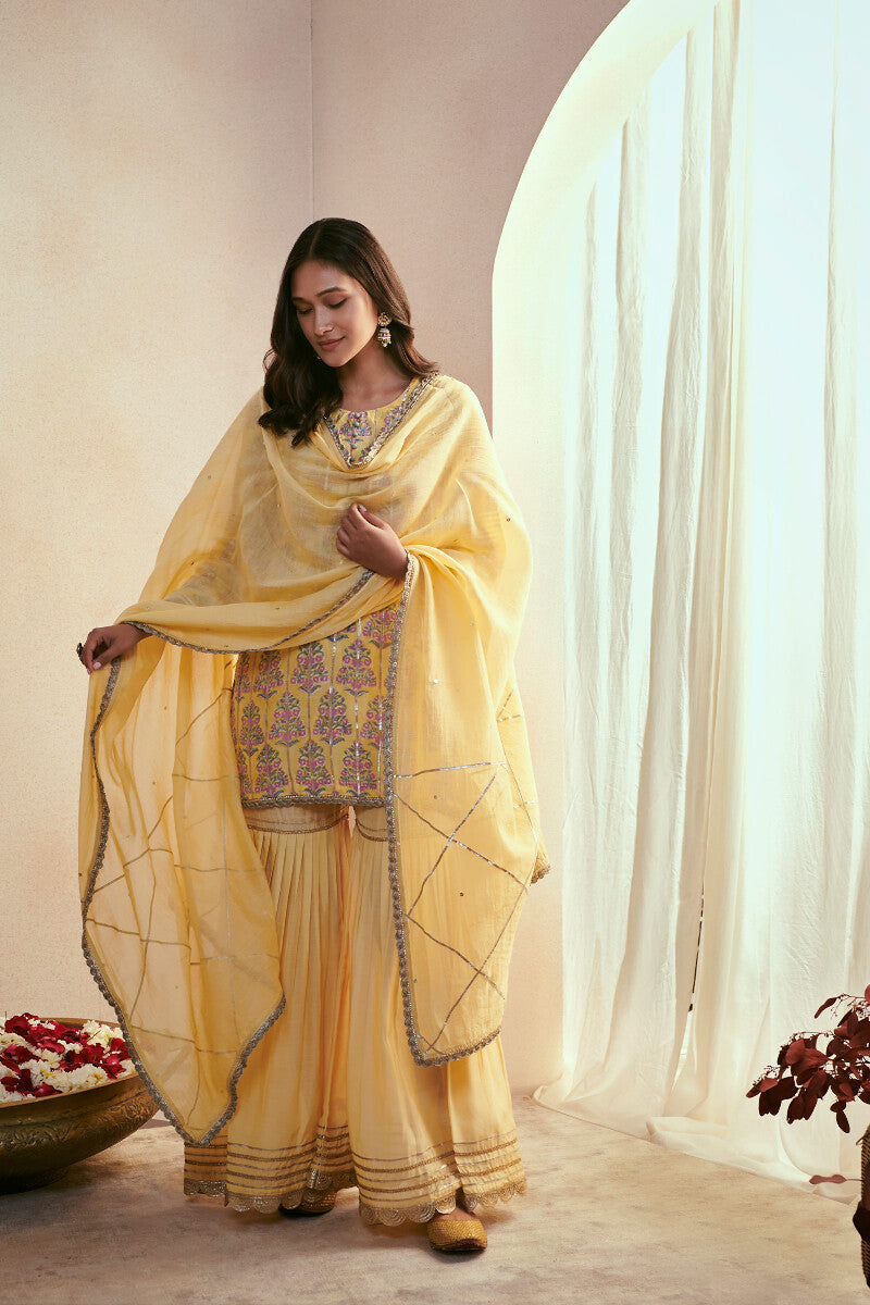 Gauhar Mahira Garara