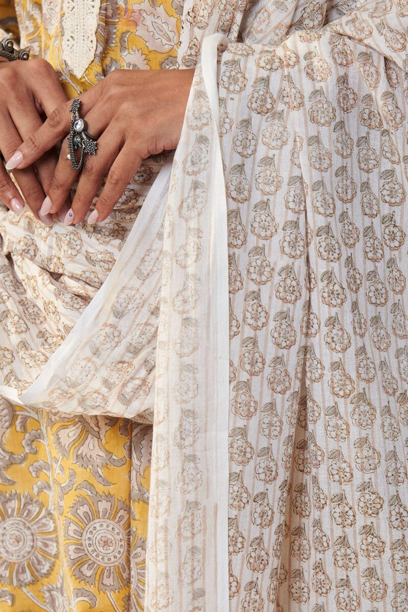 Gauhar Fizah Sanganeri Dupatta