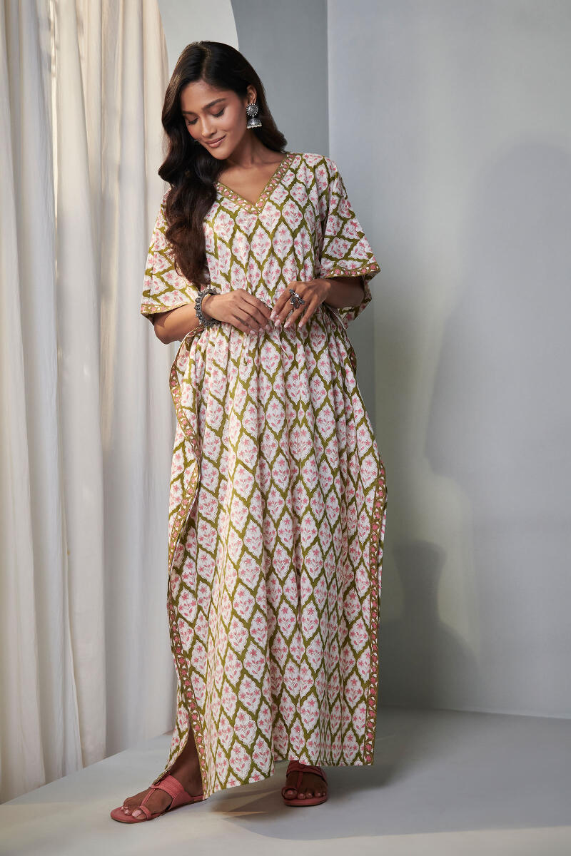 Nasrine Rabiya Sanganeri Kaftan