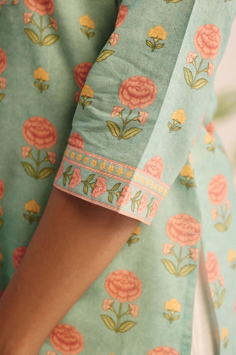 Surplus: Gulraiz Afsana Top