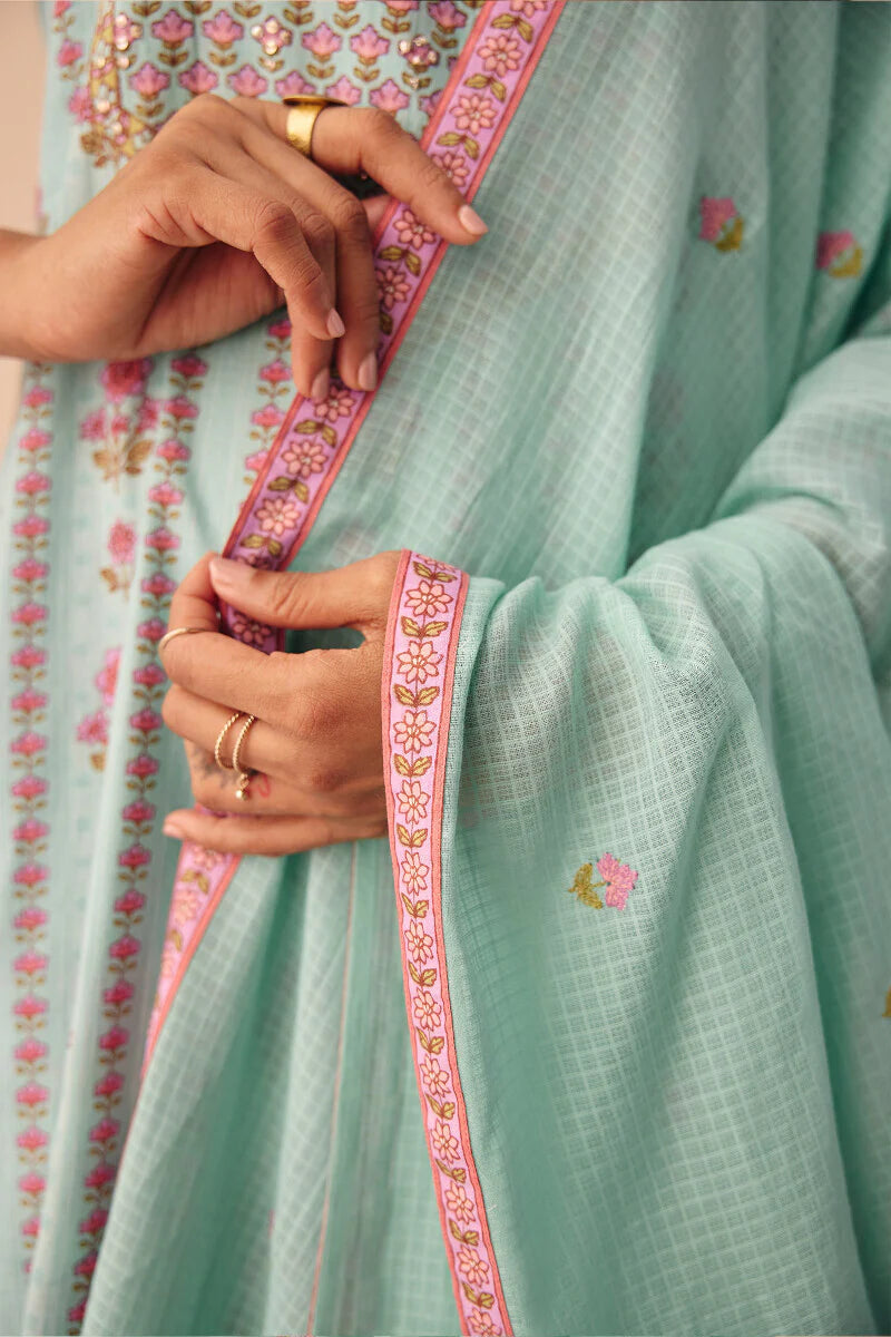 Surplus: Gulraiz Kainat Dupatta