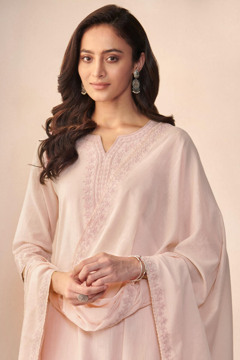 Mirza Yasmine Dupatta