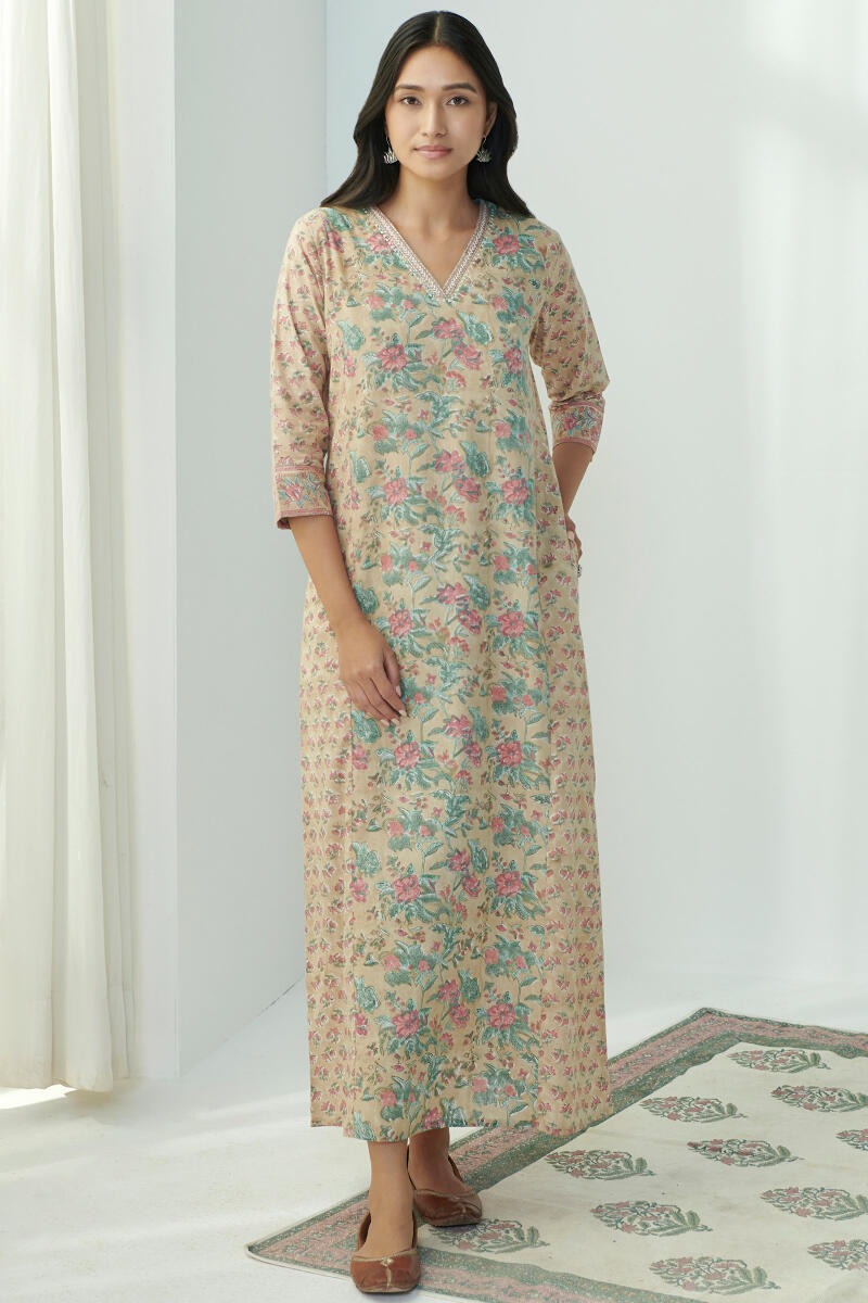 Nasrine Parveen Sanganeri Kaftan