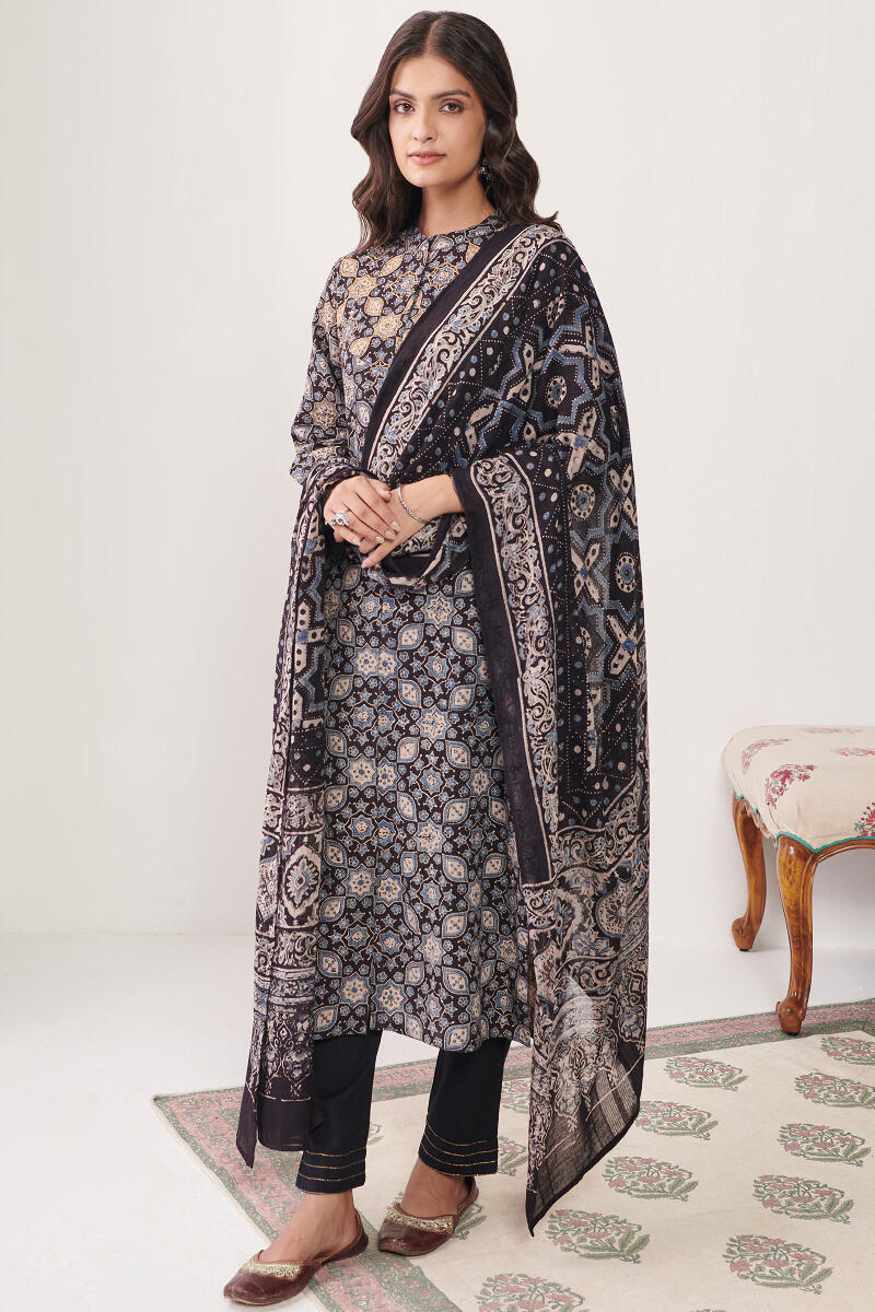 Shirin Zaharaa Narrow Pants
