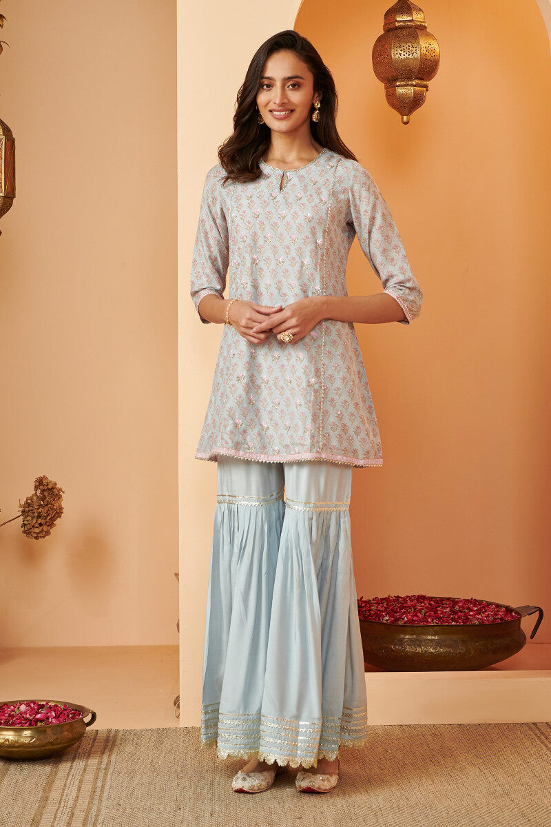Shirin Mehnaaz Sanganeri Modal Kurta