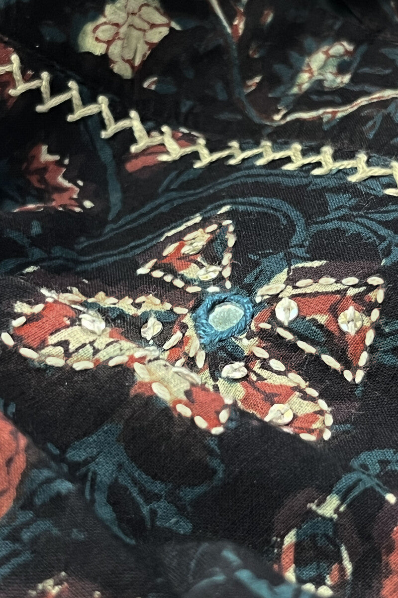 Sehra Zafia Bagru Kurta