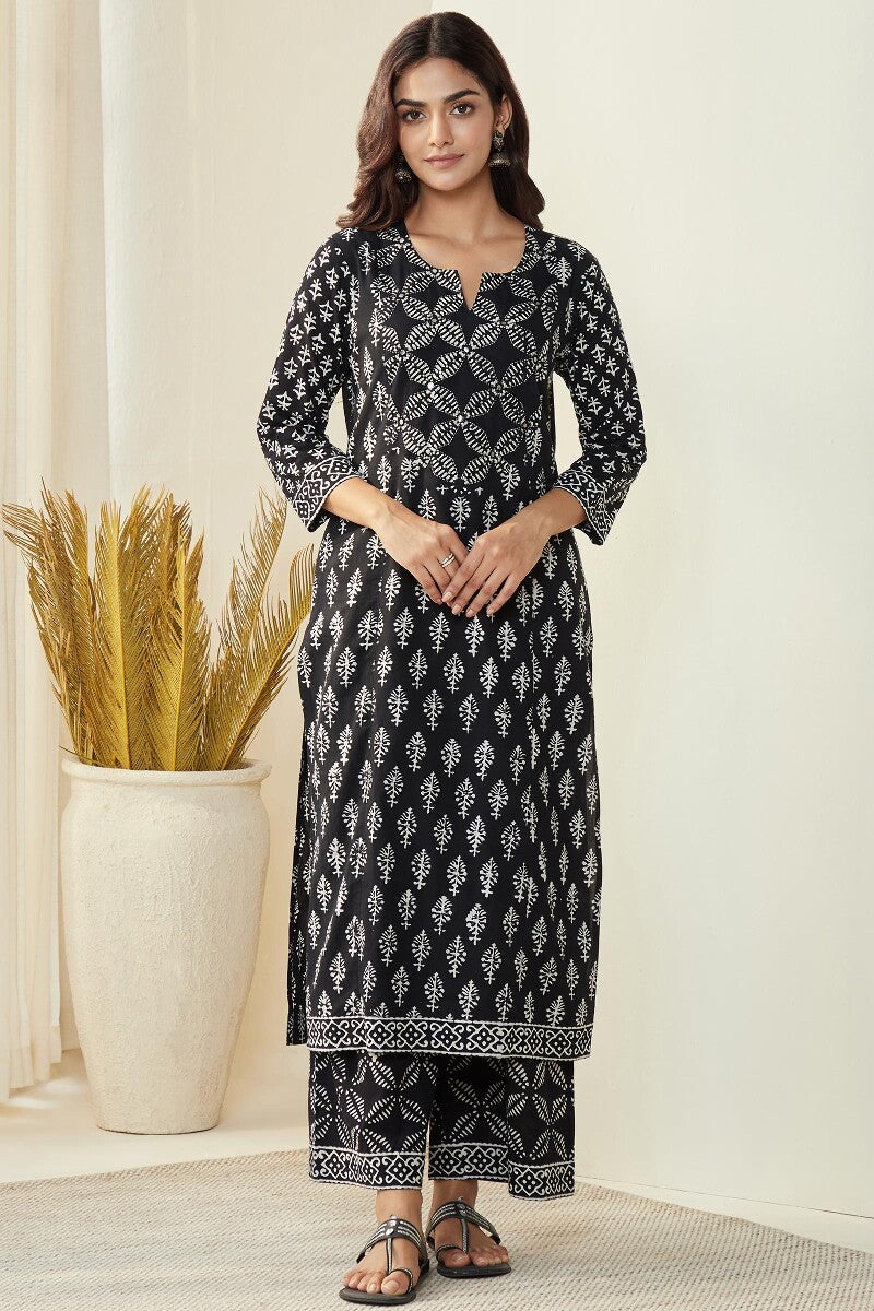 Mirza Ameera Kurta