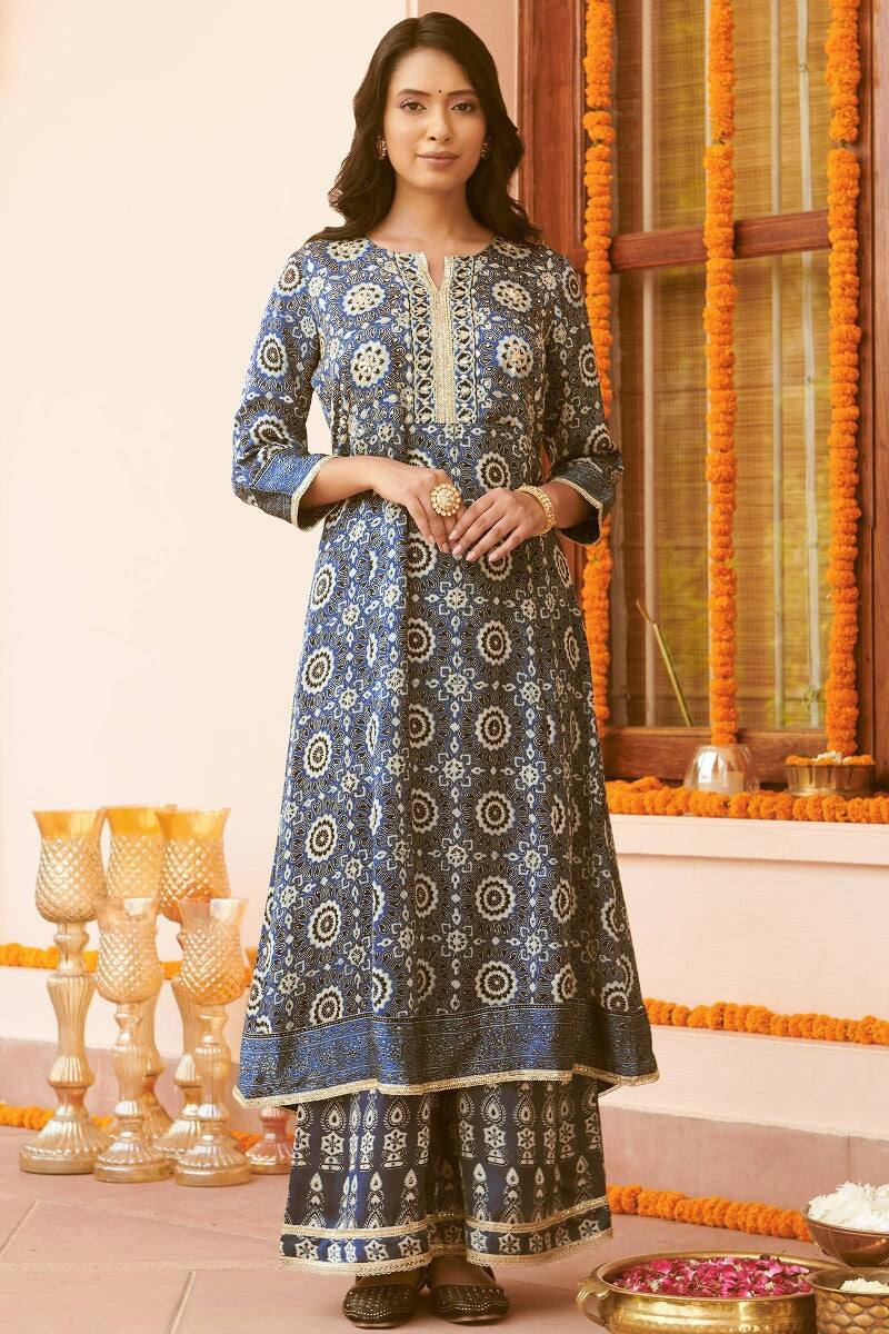 Mehrunissa Zubeida Ajrak Kurta