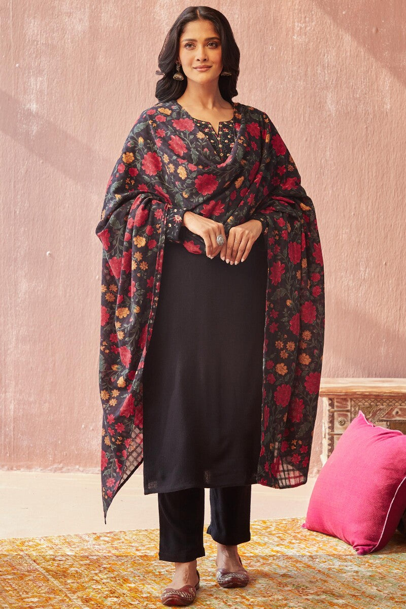 Naadirah Samreen Faux Wool Narrow Pants