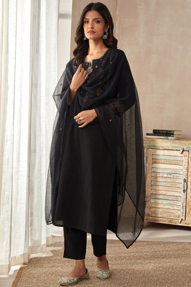 Roza Rumaisa Kota Dupatta