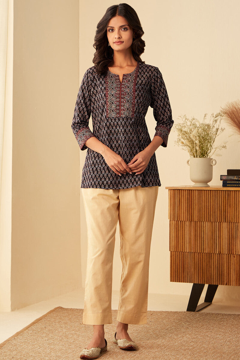 Sehra Ruhani Ajrak Top