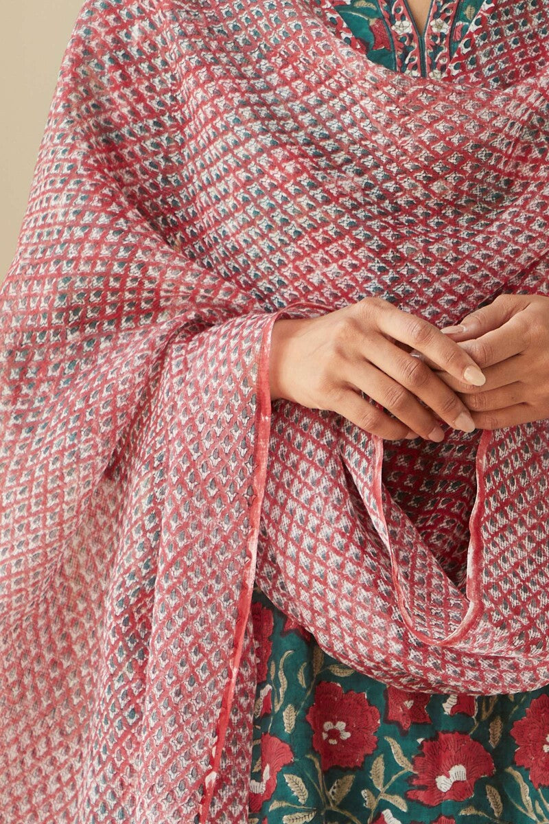 Zahira Farah Sanganeri Dupatta