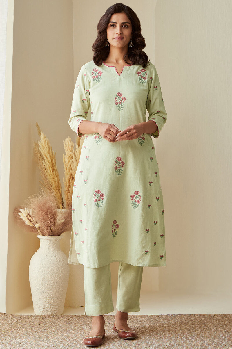 Nazm Shirin Kurta