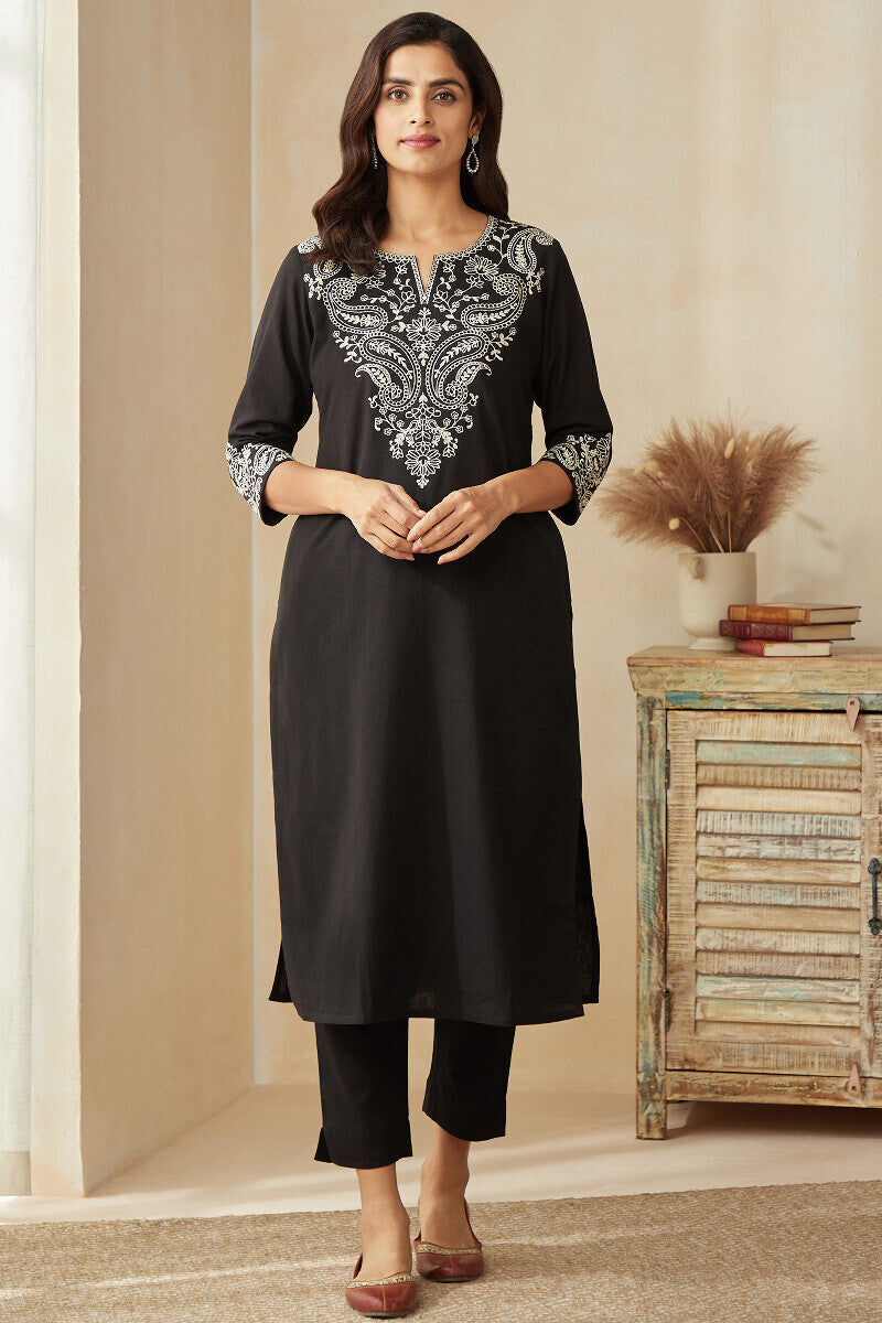 Roza Nahid Kurta