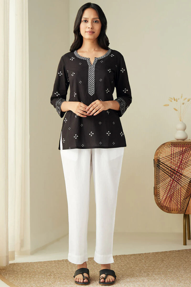 Mehnaz Seerat Sanganeri Top